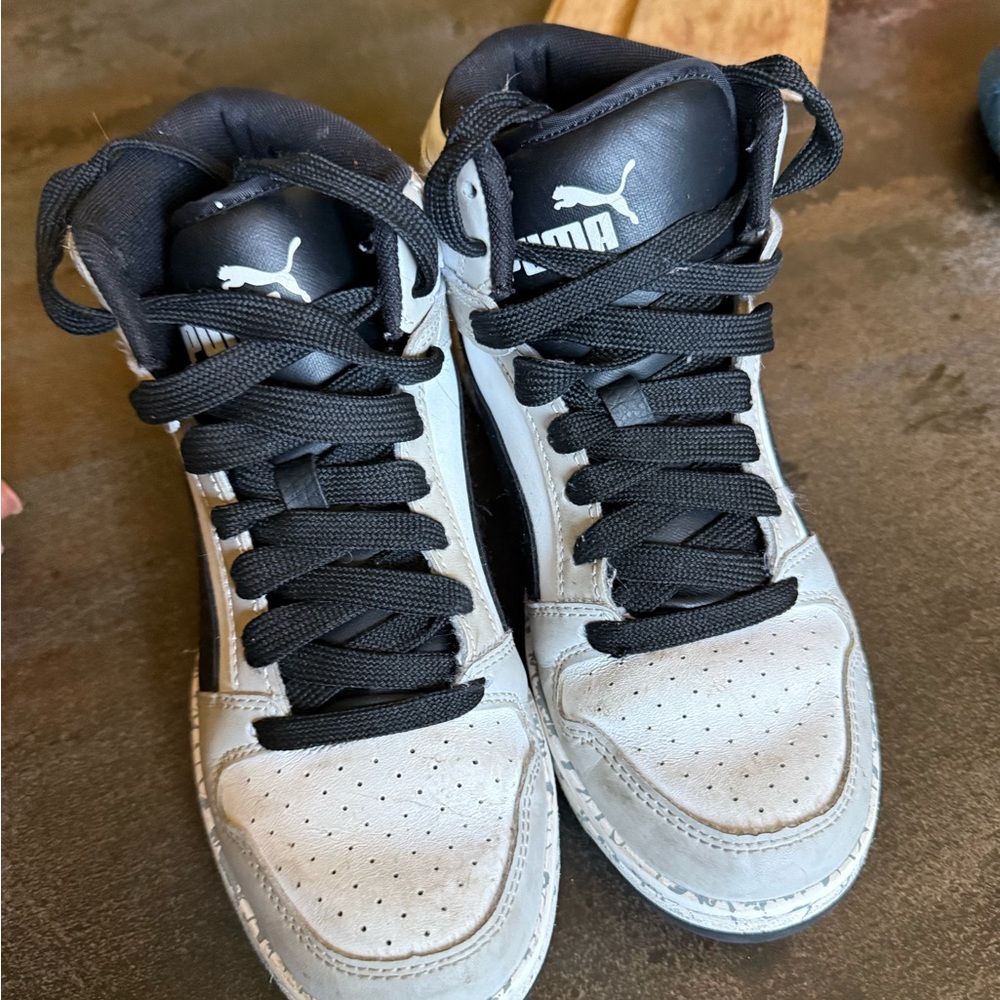 Puma High-Top Sneakers in Black and Gray